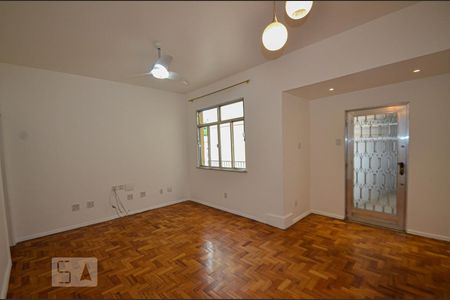 Sala de apartamento à venda com 4 quartos, 109m² em Estácio, Rio de Janeiro