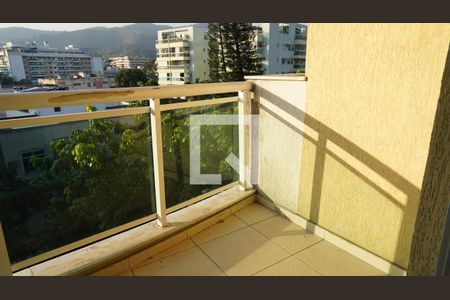 Varanda Sala de apartamento para alugar com 3 quartos, 64m² em Freguesia (jacarepaguá), Rio de Janeiro