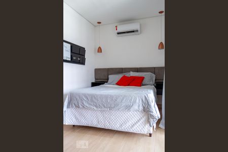 Quarto  de apartamento à venda com 1 quarto, 60m² em Parque Industrial Tomas Edson, São Paulo