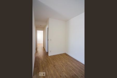 Sala de apartamento à venda com 3 quartos, 65m² em Vila Palmares, Santo André