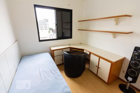 Quarto 01 de apartamento para alugar com 3 quartos, 83m² em Perdizes, São Paulo