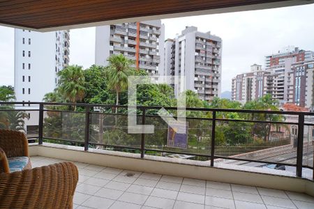 Sala de apartamento para alugar com 4 quartos, 270m² em Agronômica, Florianópolis