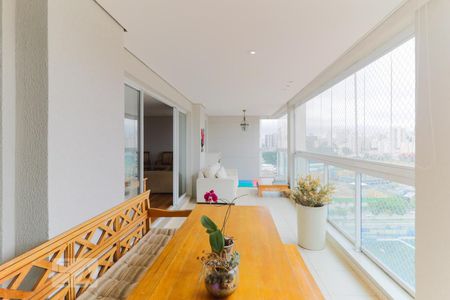 Varanda de apartamento à venda com 2 quartos, 138m² em Santo Amaro, São Paulo