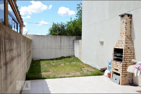 Casa de Condomínio para alugar com 2 quartos, 70m² em Igara, Canoas