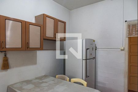 Casa para alugar com 328m², 5 quartos e 3 vagas Casa para alugar com 328m², 5 quartos e 3 vagasCozinha