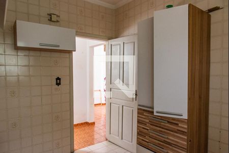Casa para alugar com 328m², 5 quartos e 3 vagas Casa para alugar com 328m², 5 quartos e 3 vagasCozinha (casa superior)