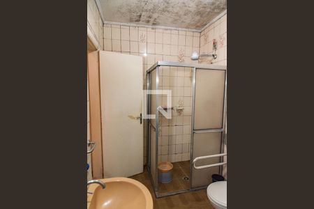 Casa para alugar com 328m², 5 quartos e 3 vagas Casa para alugar com 328m², 5 quartos e 3 vagasBanheiro