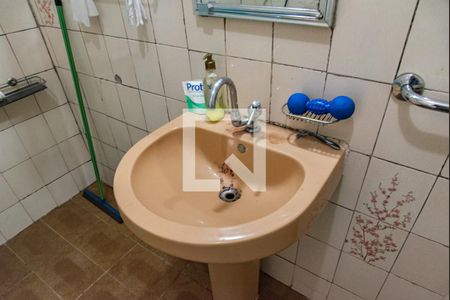 Casa para alugar com 328m², 5 quartos e 3 vagas Casa para alugar com 328m², 5 quartos e 3 vagasBanheiro