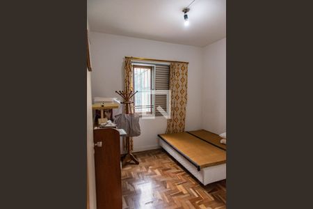 Casa para alugar com 328m², 5 quartos e 3 vagas Casa para alugar com 328m², 5 quartos e 3 vagasQuarto 3