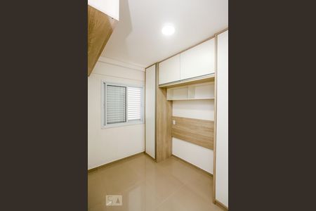 Quarto 1 de apartamento para alugar com 2 quartos, 56m² em Jardim Tranqüilidade, Guarulhos