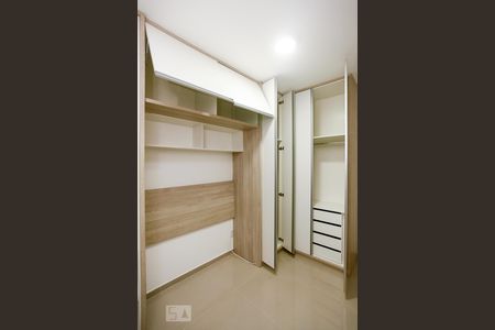 Quarto 1 de apartamento para alugar com 2 quartos, 56m² em Jardim Tranqüilidade, Guarulhos