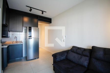 Sala e Cozinha de apartamento à venda com 1 quarto, 37m² em Pinheiros, São Paulo