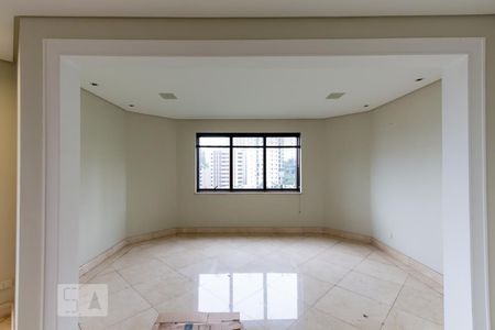 Apartamento à venda com 278m², 3 quartos e 4 vagasSala de jantar