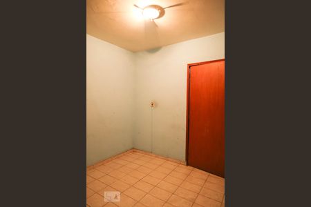 Casa à venda com 280m², 4 quartos e 2 vagas