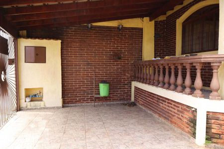 Casa à venda com 280m², 4 quartos e 2 vagas