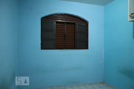 Casa à venda com 280m², 4 quartos e 2 vagas