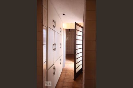 Casa à venda com 280m², 4 quartos e 2 vagas