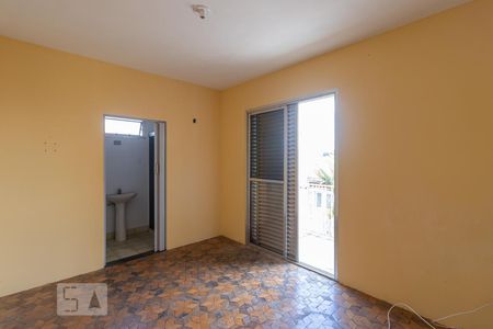 Suite de casa à venda com 3 quartos, 120m² em Vila Carmosina, São Paulo