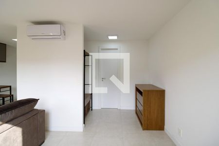 Quarto de kitnet/studio para alugar com 1 quarto, 33m² em Marechal Rondon, Canoas