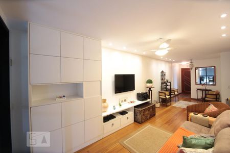 Apartamento para alugar com 2 quartos, 110m² em Recreio dos Bandeirantes, Rio de Janeiro