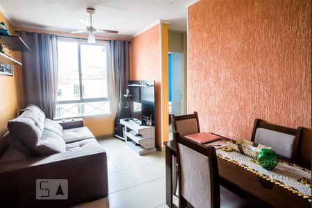 Sala de apartamento para alugar com 2 quartos, 53m² em Protásio Alves, Porto Alegre