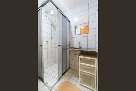 Banheiro de apartamento para alugar com 1 quarto, 63m² em Setor de Desenvolvimento Econômico (taguatinga), Brasília