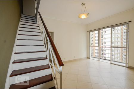 Escada de apartamento à venda com 3 quartos, 162m² em Maracanã, Rio de Janeiro