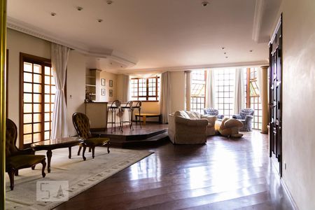 Sala de casa para alugar com 4 quartos, 540m² em Jardim da Saúde, São Paulo