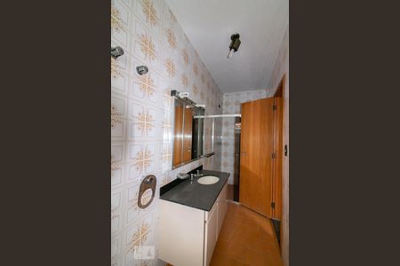 Casa para alugar com 468m², 4 quartos e 4 vagas Casa para alugar com 468m², 4 quartos e 4 vagasBanheiro Suíte 2