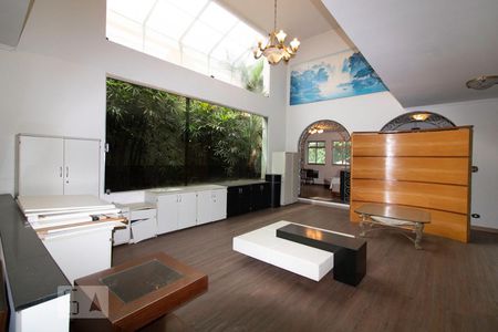 Sala de casa para alugar com 4 quartos, 468m² em Jardim Novo Mundo, São Paulo