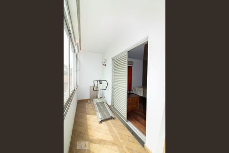 Casa para alugar com 468m², 4 quartos e 4 vagas Casa para alugar com 468m², 4 quartos e 4 vagasSuíte 1