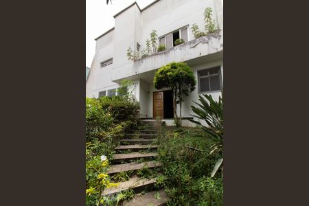 Casa para alugar com 468m², 4 quartos e 4 vagas Casa para alugar com 468m², 4 quartos e 4 vagasJardim