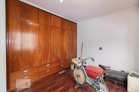 Casa para alugar com 468m², 4 quartos e 4 vagas Casa para alugar com 468m², 4 quartos e 4 vagasSuíte 2