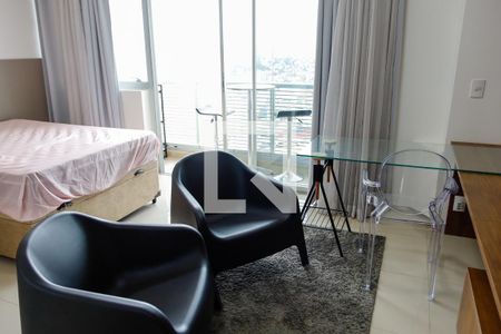 sala de apartamento para alugar com 1 quarto, 32m² em Centro, Osasco