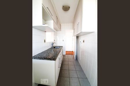 Cozinha de apartamento para alugar com 2 quartos, 70m² em Fazenda Morumbi, São Paulo