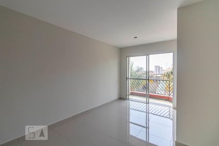 Sala de apartamento para alugar com 3 quartos, 66m² em Vila Regina ( Zona Leste), São Paulo
