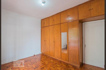 Quarto 1 de casa para alugar com 2 quartos, 100m² em Cambuci, São Paulo