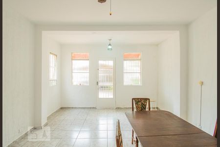 Sala de casa para alugar com 2 quartos, 100m² em Cambuci, São Paulo