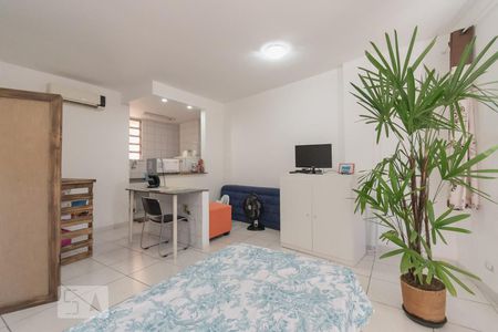 Sala/Quarto de kitnet/studio para alugar com 1 quarto, 38m² em Centro, Rio de Janeiro