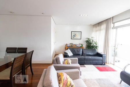 Sala de Estar de apartamento para alugar com 3 quartos, 159m² em Vila Bastos, Santo André