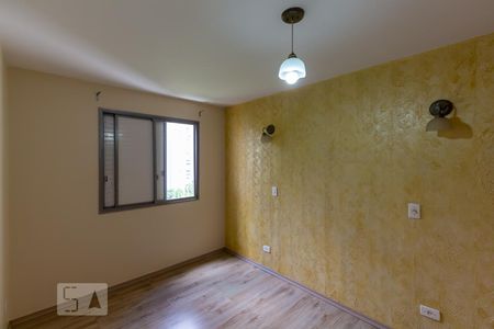 Quarto 1 de apartamento para alugar com 2 quartos, 58m² em Vila Andrade, São Paulo