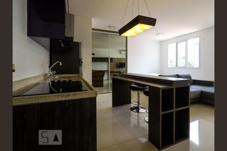 Cozinha de apartamento para alugar com 1 quarto, 50m² em Paraíso, São Paulo