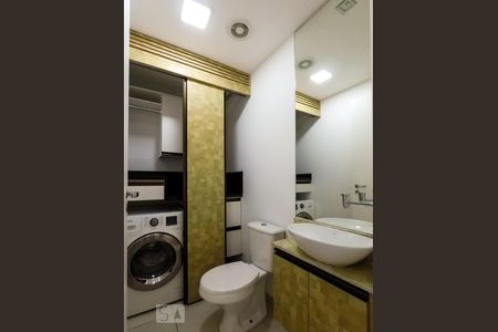 Lavabo / Maquina de Lavar de apartamento para alugar com 1 quarto, 50m² em Paraíso, São Paulo