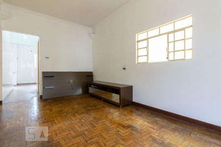 Sala de casa à venda com 2 quartos, 100m² em Vila Mesquita, São Paulo