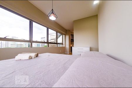 Quarto de kitnet/studio para alugar com 1 quarto, 48m² em Barro Preto, Belo Horizonte