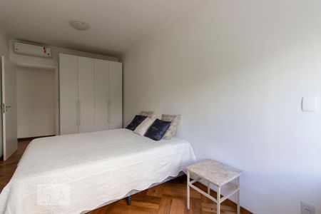 Quarto de apartamento para alugar com 1 quarto, 55m² em Consolação, São Paulo