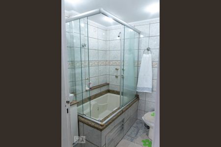 Apartamento à venda com 89m², 3 quartos e 1 vaga Apartamento à venda com 89m², 3 quartos e 1 vagaBanheiro