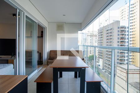 Varanda da Sala/Quarto de kitnet/studio para alugar com 1 quarto, 41m² em Consolação, São Paulo
