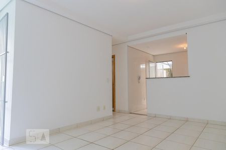 Sala de apartamento à venda com 2 quartos, 70m² em Santa Cruz, Belo Horizonte