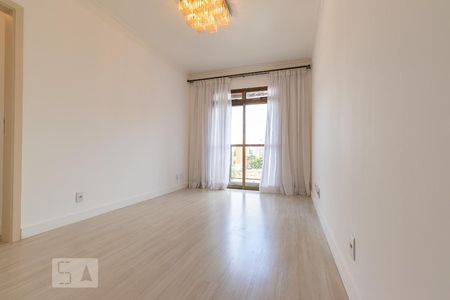 Sala de apartamento para alugar com 2 quartos, 58m² em Cambuí, Campinas